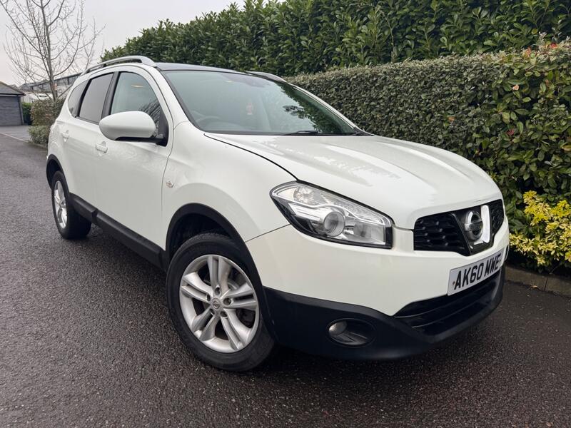 NISSAN QASHQAI+2 2.0 dCi Acenta