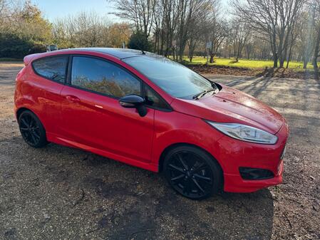 FORD FIESTA 1.0 T EcoBoost Zetec S