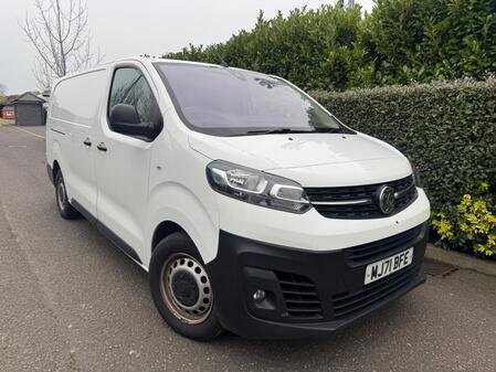 VAUXHALL VIVARO 2021