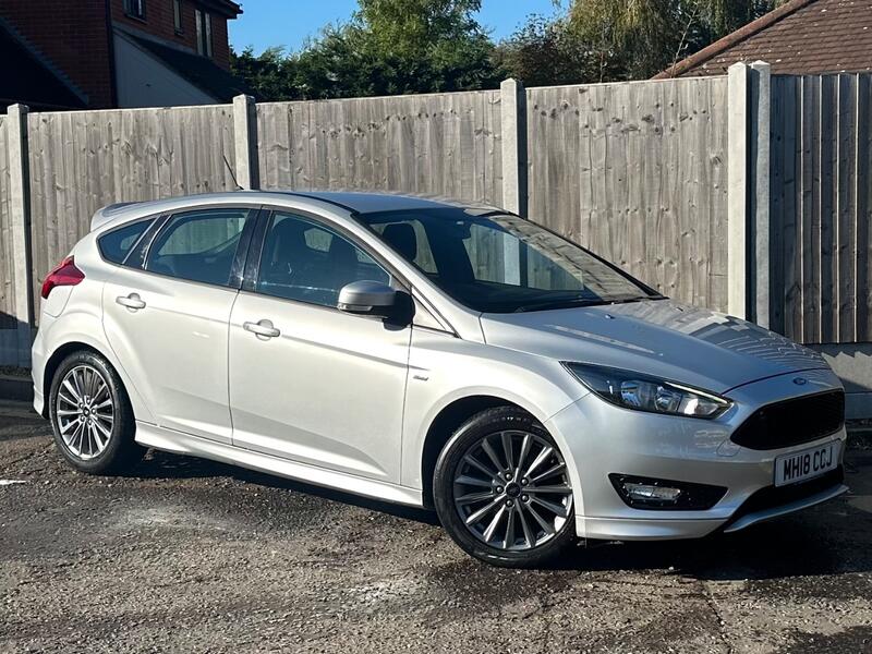 FORD FOCUS 1.0 T EcoBoost ST-Line