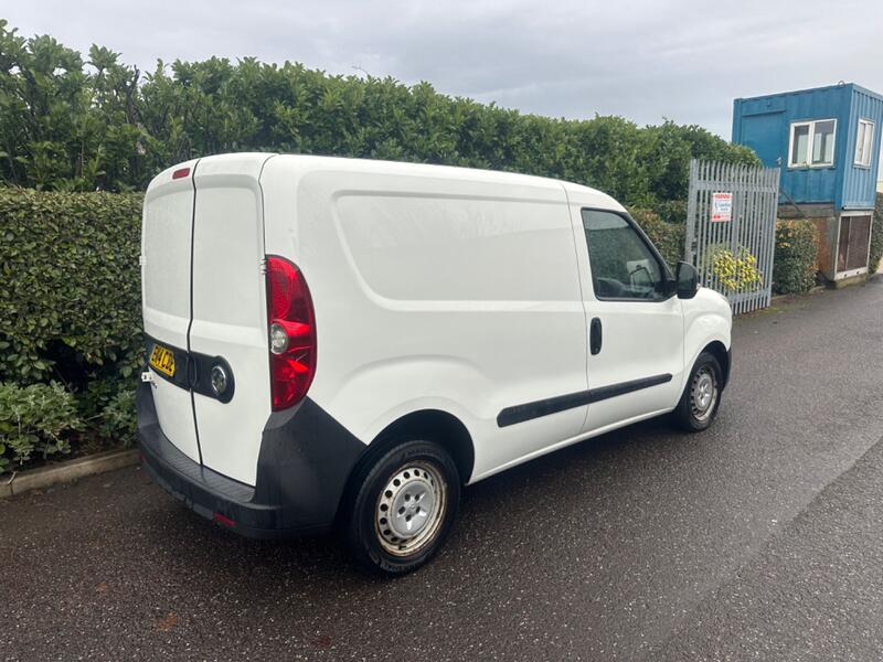 VAUXHALL COMBO