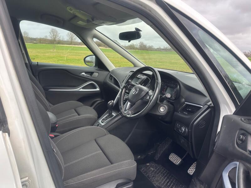 VAUXHALL ZAFIRA TOURER